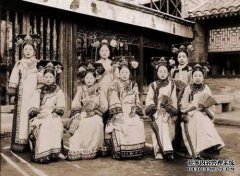 清代旧画：李鸿章看到峡